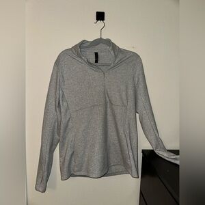 Active wear pullover sweater. Size L.